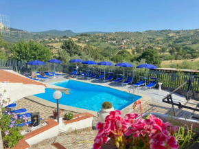 Serra Marina Rooms and Apartments Santa Maria Di Castellabate